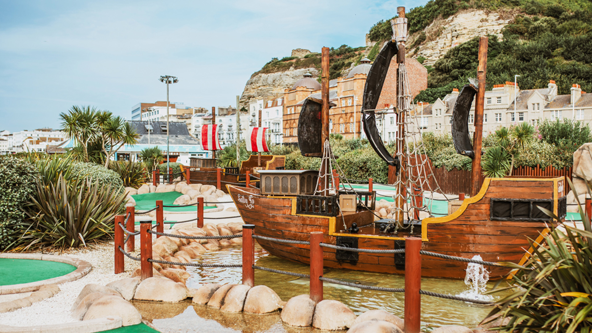 pirate ship at hastings adventure golf