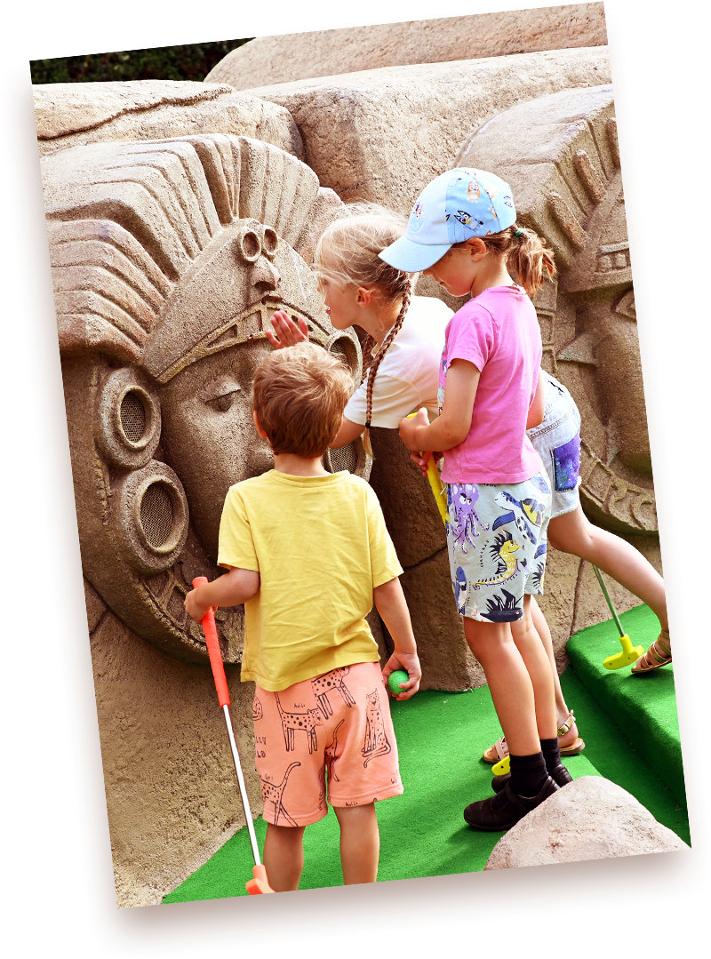 A talking Tiki on the adventure golf course at hastings