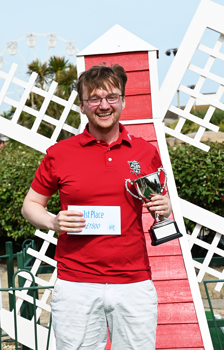  world crazy golf champion 2026